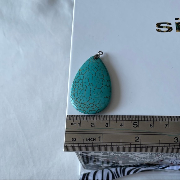 Turquoise Stone Pendant - Picture 5 of 5